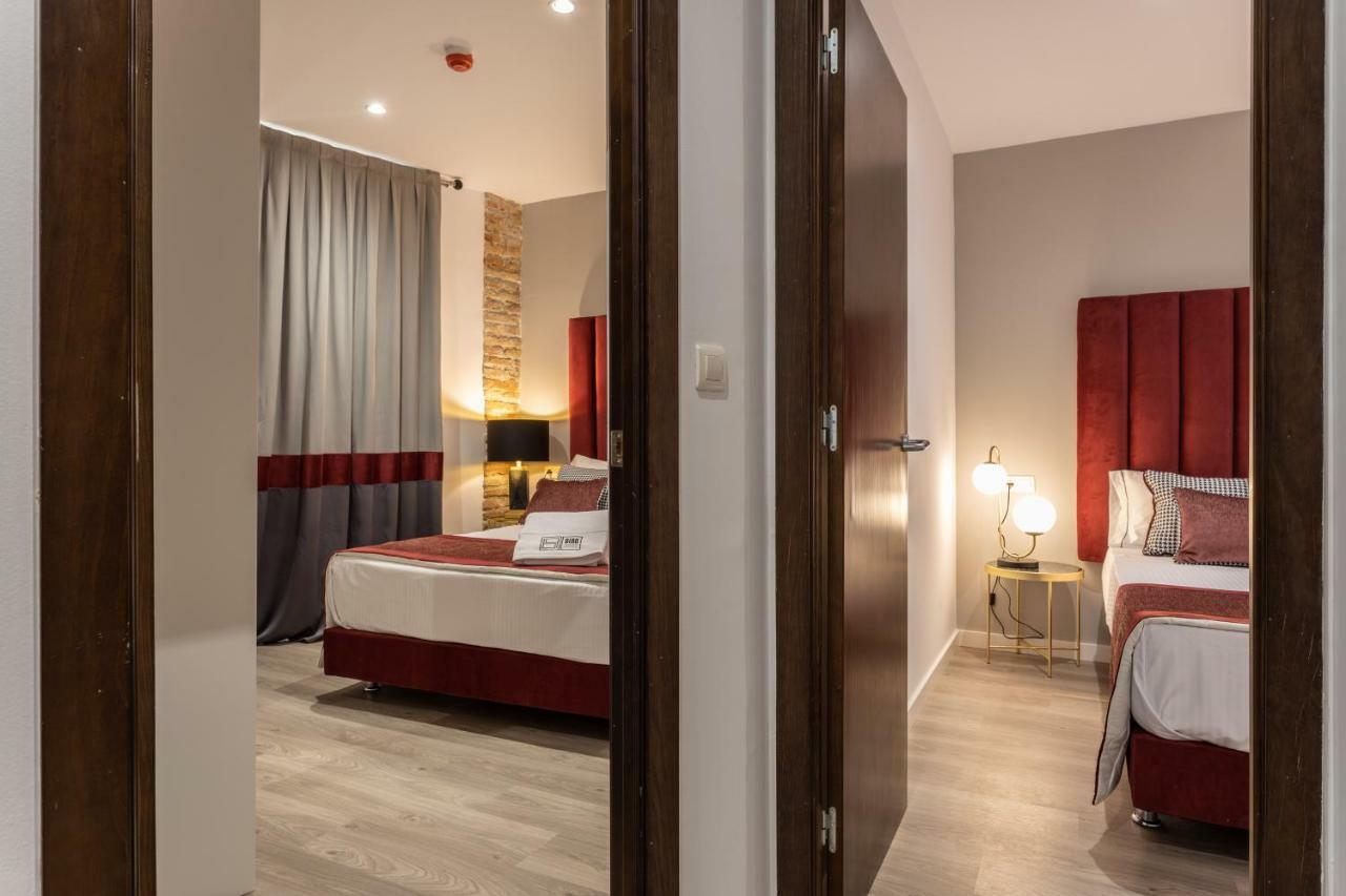 Bibo Suites Plaza Nueva กรานาดา ภายนอก รูปภาพ