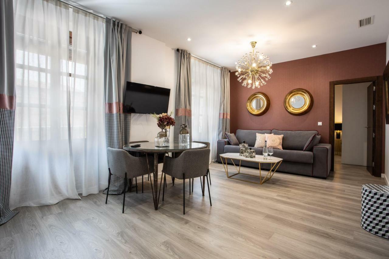 Bibo Suites Plaza Nueva กรานาดา ภายนอก รูปภาพ