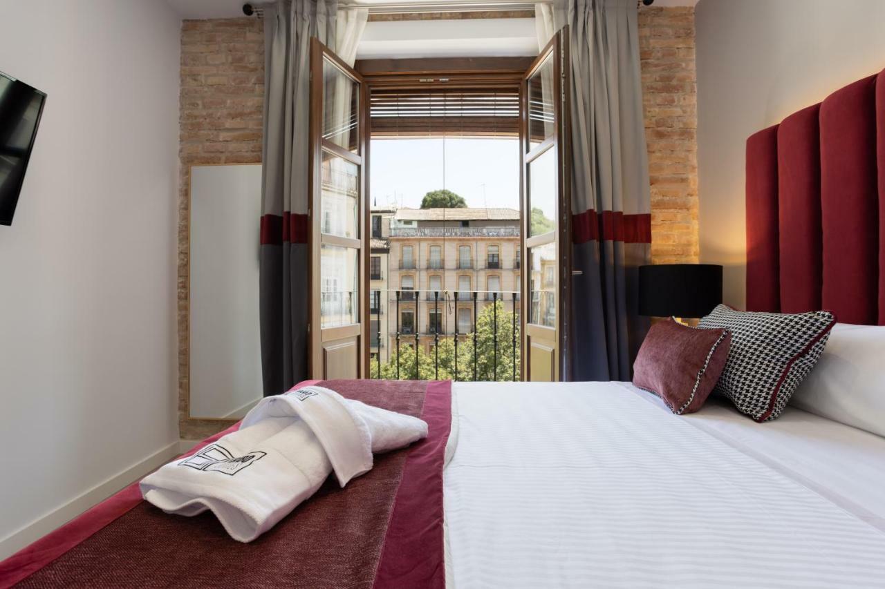 Bibo Suites Plaza Nueva กรานาดา ภายนอก รูปภาพ