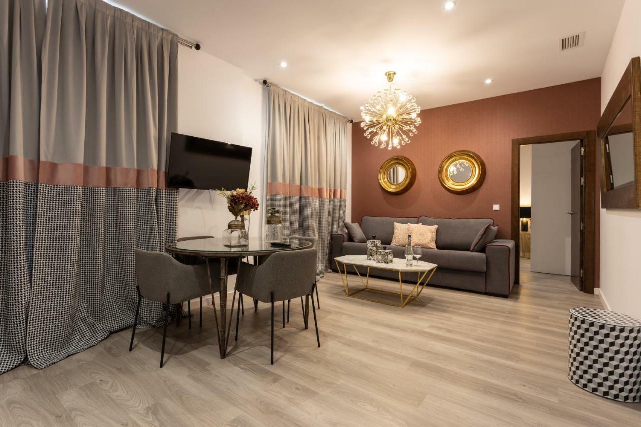 Bibo Suites Plaza Nueva กรานาดา ภายนอก รูปภาพ