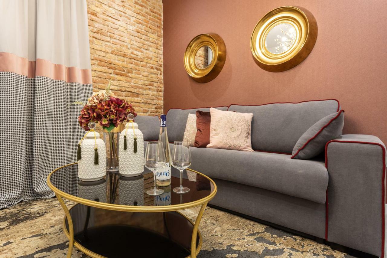 Bibo Suites Plaza Nueva กรานาดา ภายนอก รูปภาพ