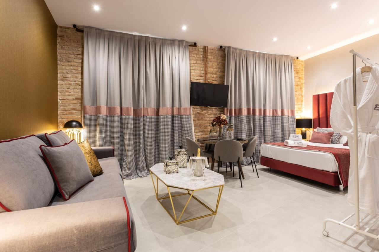 Bibo Suites Plaza Nueva กรานาดา ภายนอก รูปภาพ