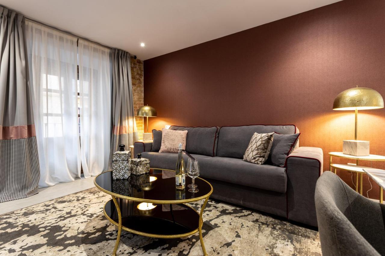 Bibo Suites Plaza Nueva กรานาดา ภายนอก รูปภาพ